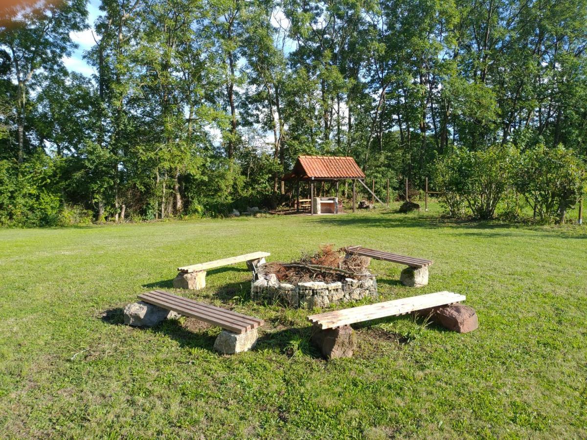 Haus Ringgau - Urlaub, Gemeinschaft Und Erlebnis Im Herzen Von Deutschland Herleshausen Buitenkant foto